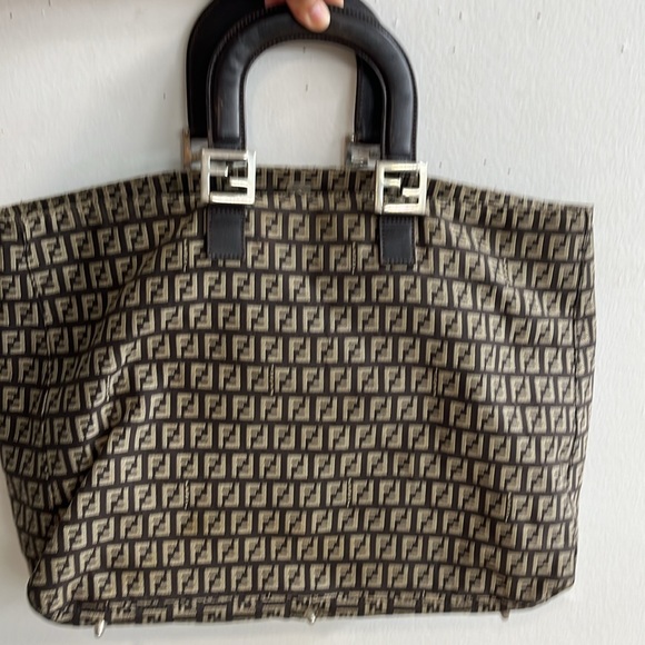 Fendi bag - Picture 14 of 14